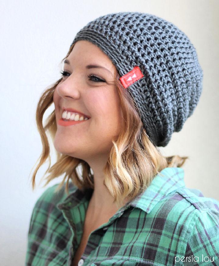 How to Crochet a Slouchy Hat With Pictures