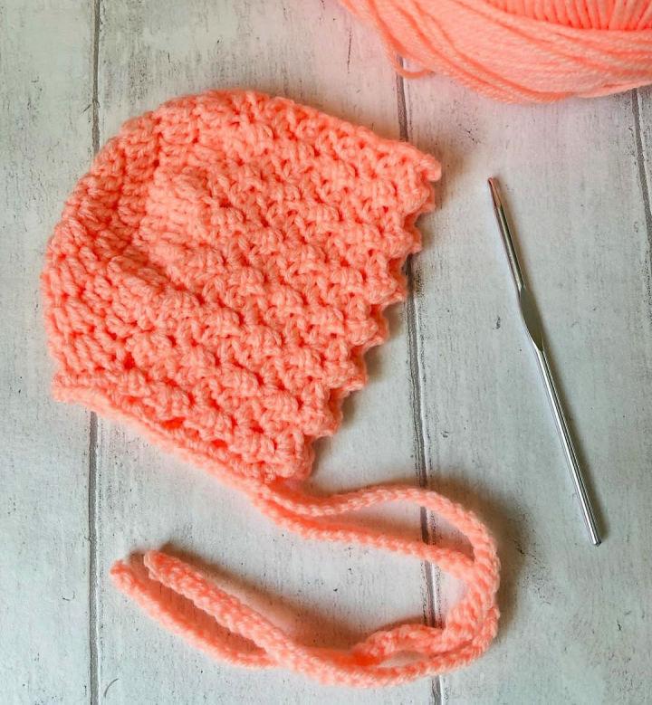 How to Crochet a Sprig Baby Bonnet - Free Pattern