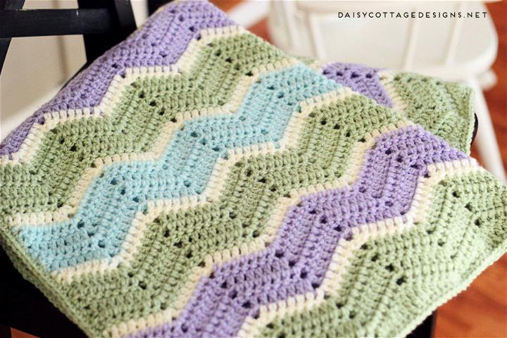 Quick and Easy Double Crochet Ripple Afghan Pattern