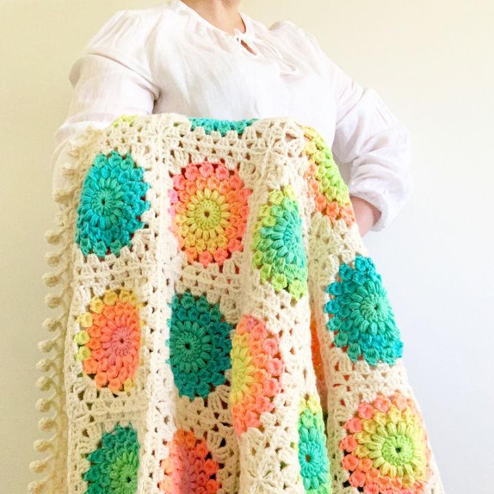 Retro Stripe Sunburst Granny Throw Crochet Pattern
