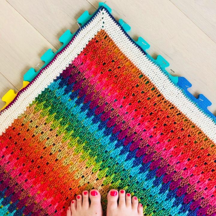 The Big Larksfoot Rainbow Blanket Crochet Pattern