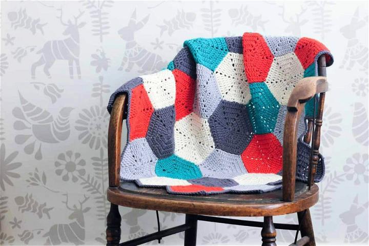 The Ultimate Hexagon Crochet Baby Blanket Pattern