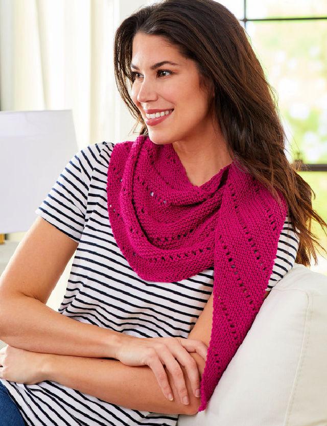 How to Knit Eyelette Lace Triangle Shawlette - Free Pattern
