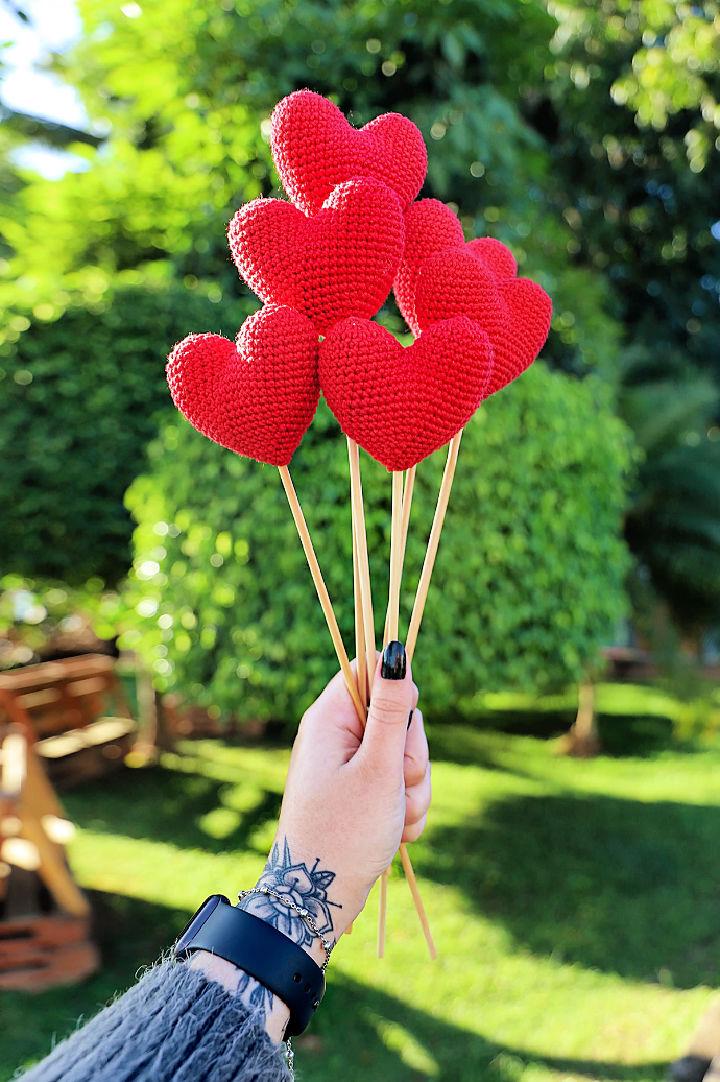 Unusual Crochet Heart Bouquet Pattern