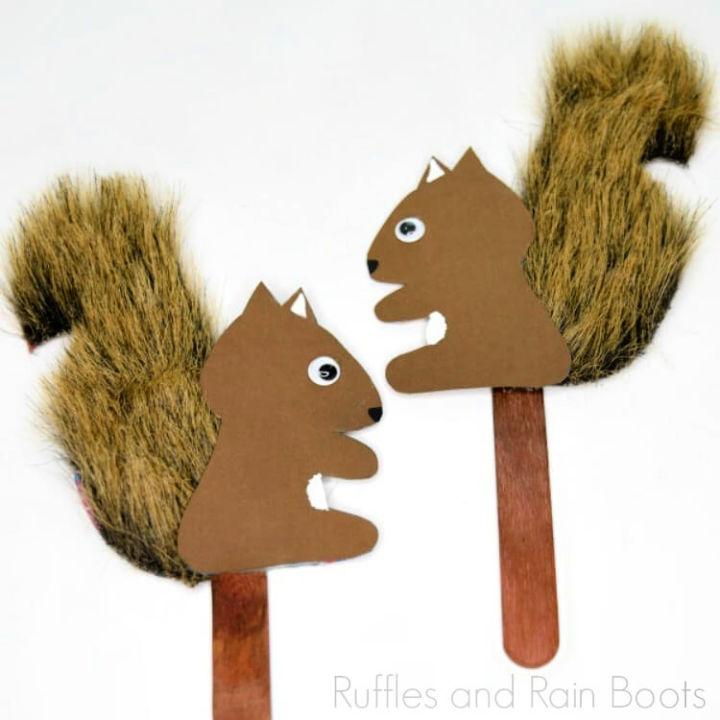 Adorable DIY Squirrel Puppet