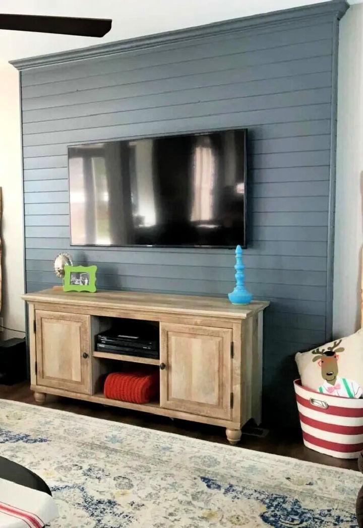 DIY Faux Pallet Wall For Your TV