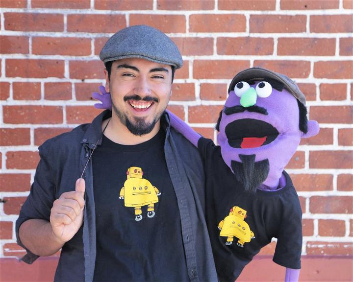 DIY Muppet Puppet