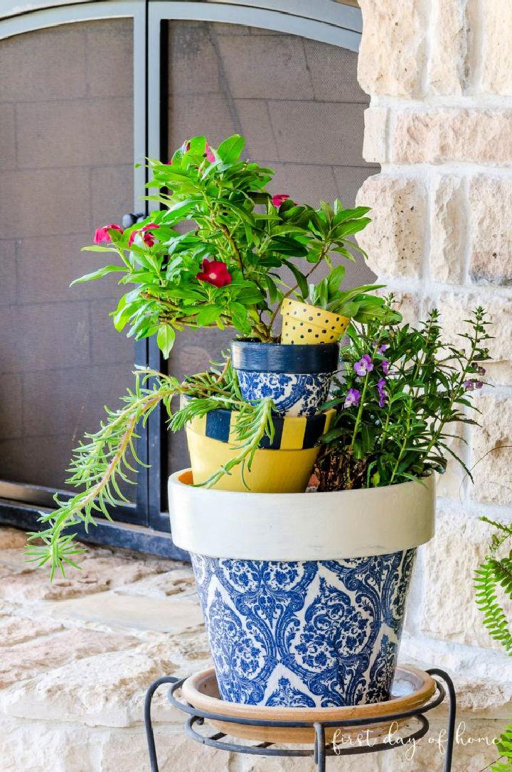 Decoupage Flower Pots with Napkins