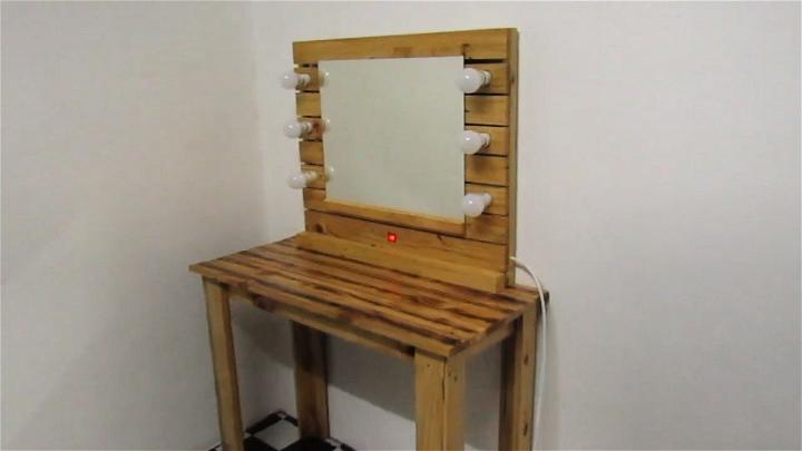 How To Build A Pallet Makeup Vanity