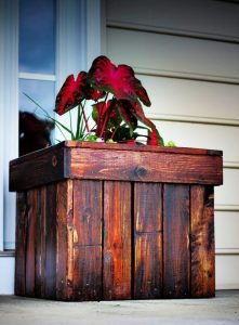 35 DIY Pallet Planter Box Ideas You Can Build with Free Wood