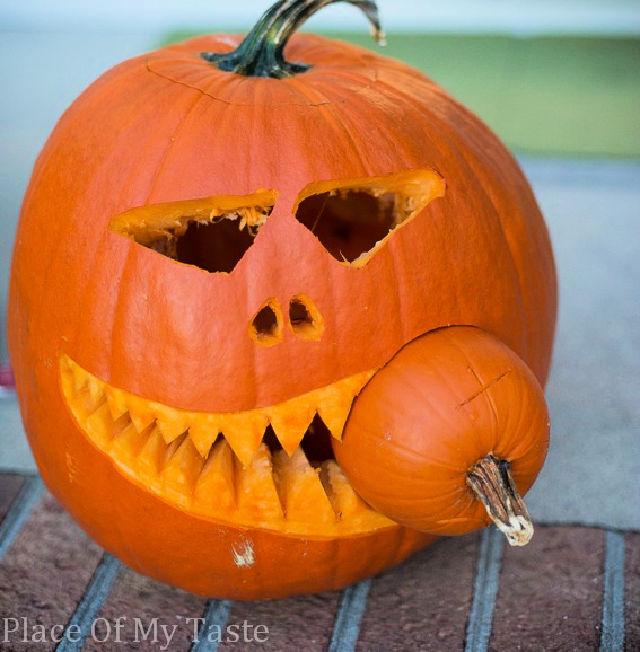 Last Minute Pumpkin Carving Idea