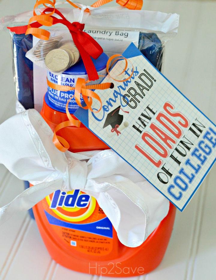 Laundry Kit with Free Printable Gift Tag