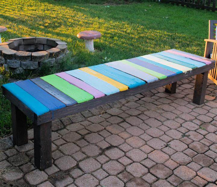 Low Cost DIY Wood Pallet Bench