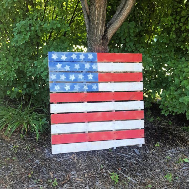 Pallet American Flag Plan