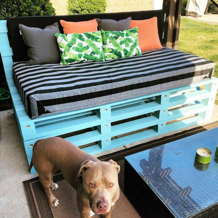 Pallet Daybed Couch