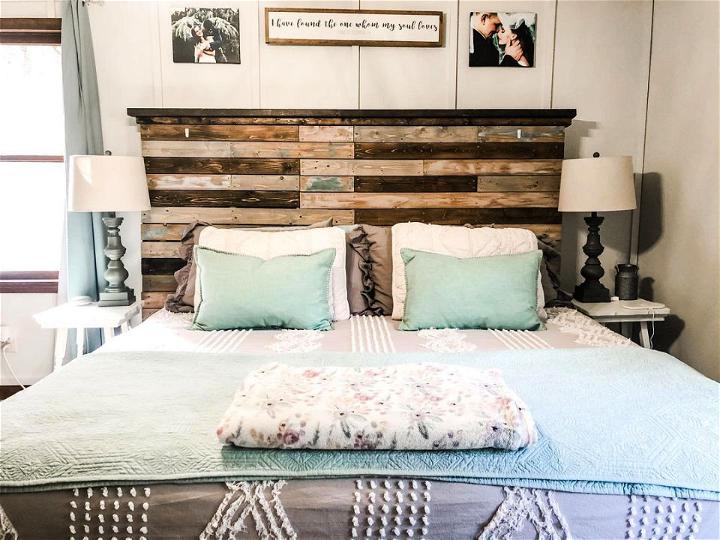 Pallet Headboard Design