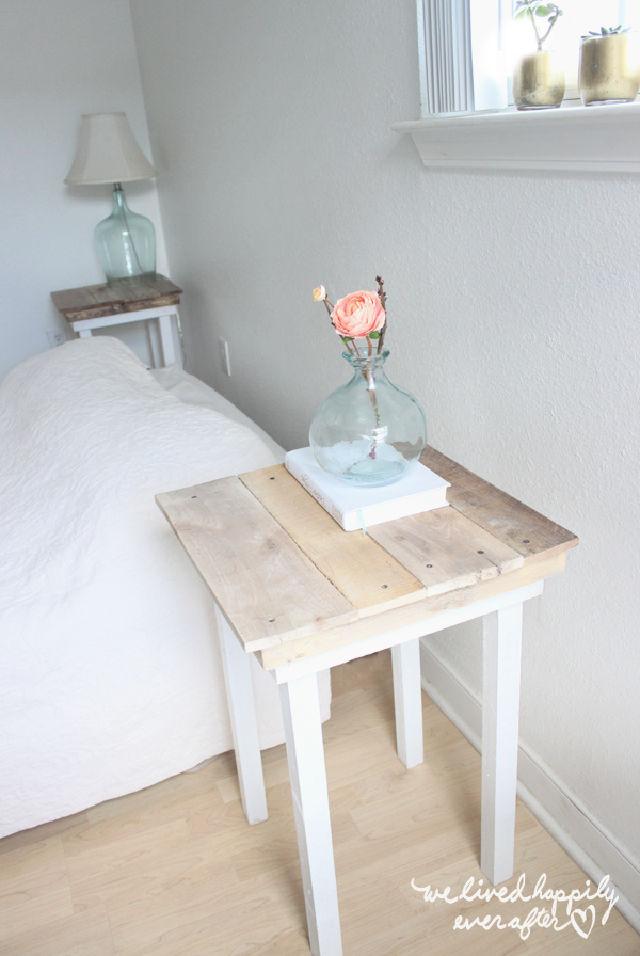 Pallet Nightstand Design