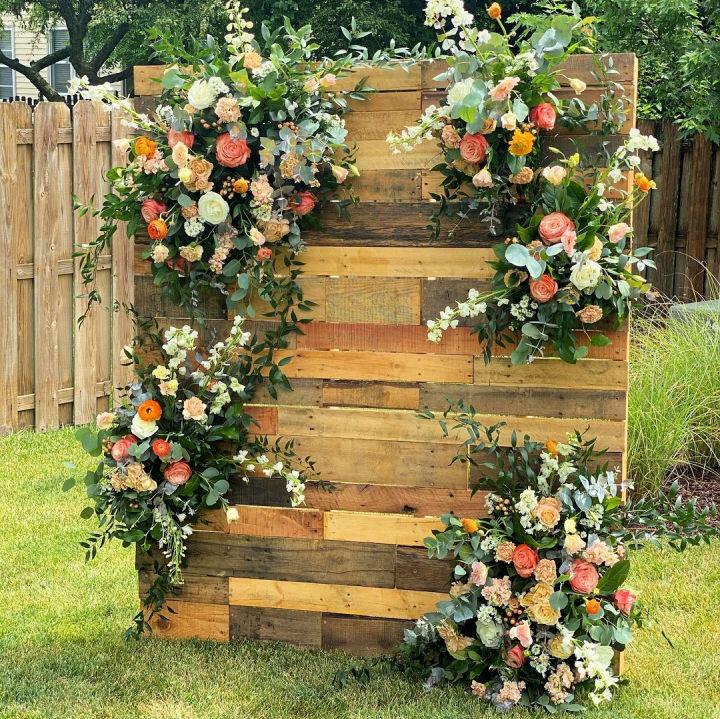 Pallet Wall Ceremony Backdrop