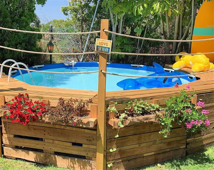 Pool Made From Pallets