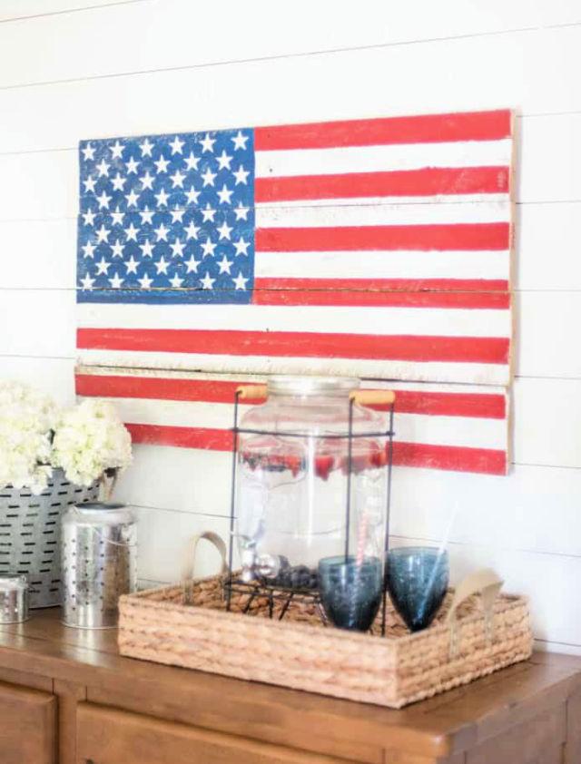 Rustic Pallet Wood American Flag