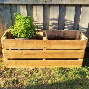 35 DIY Pallet Planter Box Ideas You Can Build with Free Wood