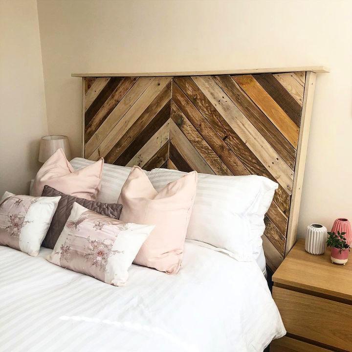 Upcycled Pallet Bed Headboard