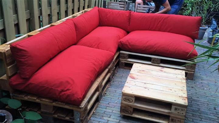 Wood Pallet Couch Plan