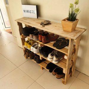 25 Wooden Pallet Shoe Rack Ideas And Plans Blitsy Wooden Pallet Shoe Rack 300x300